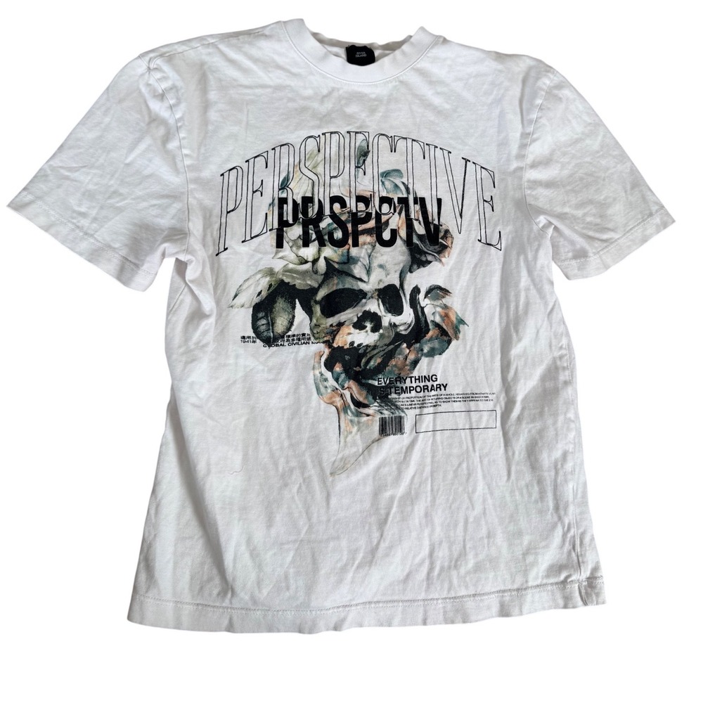 River‎ Island skull graphic tshirt flaw